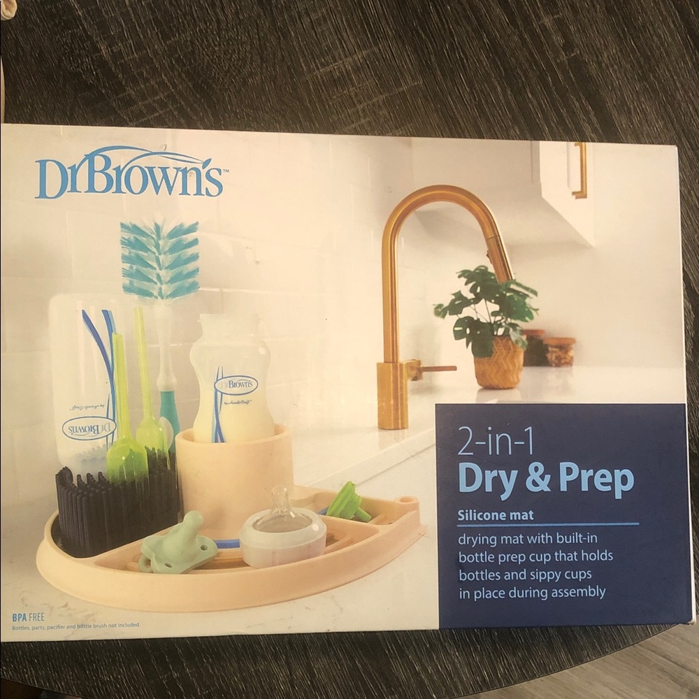 Dr. Brown's 2-in-1 Dry & Prep Silicone Mat - Cream